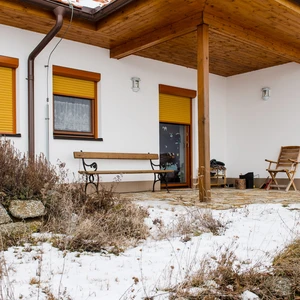 Předokenní rolety43