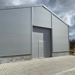 Sekční průmyslová vrata 19