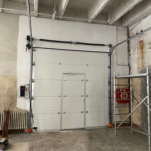 Sekční průmyslová vrata 22