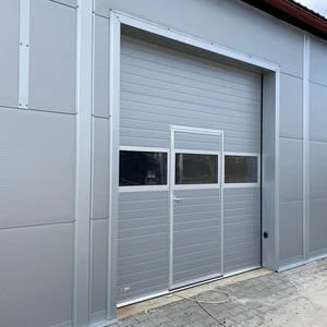 Sekční průmyslová vrata 23