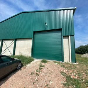 Sekční průmyslová vrata 31