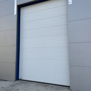 Sekční průmyslová vrata 42