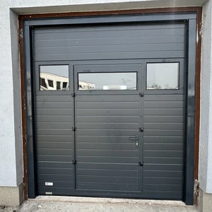 Sekční průmyslová vrata 43